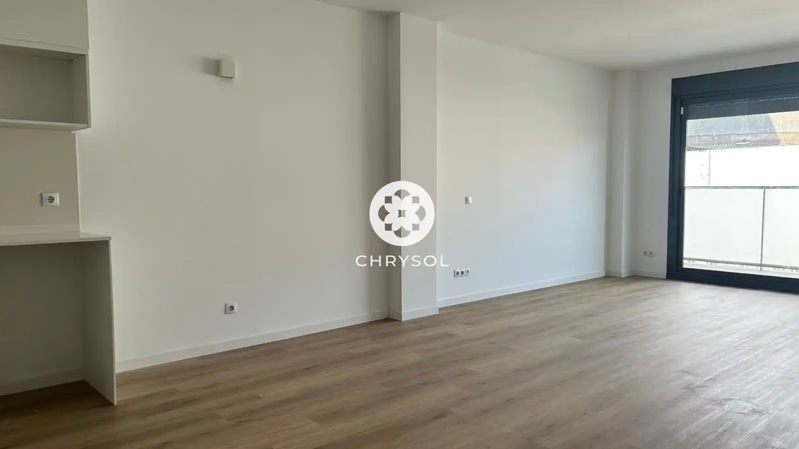 Sala d'estar de Pis en venda en L'Hospitalet de Llobregat amb Calefacció, Jardí privat i Parquet