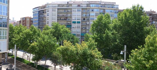 Piso en Venta en Paseo Gran Vía en Doctor Cerrada