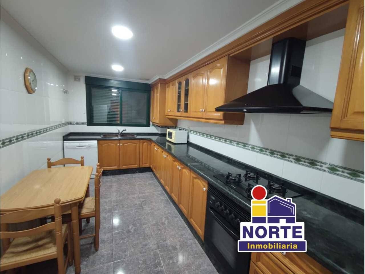 Cocina de Piso en venta en Alcoy / Alcoi con Calefacción, Amueblado y Balcón