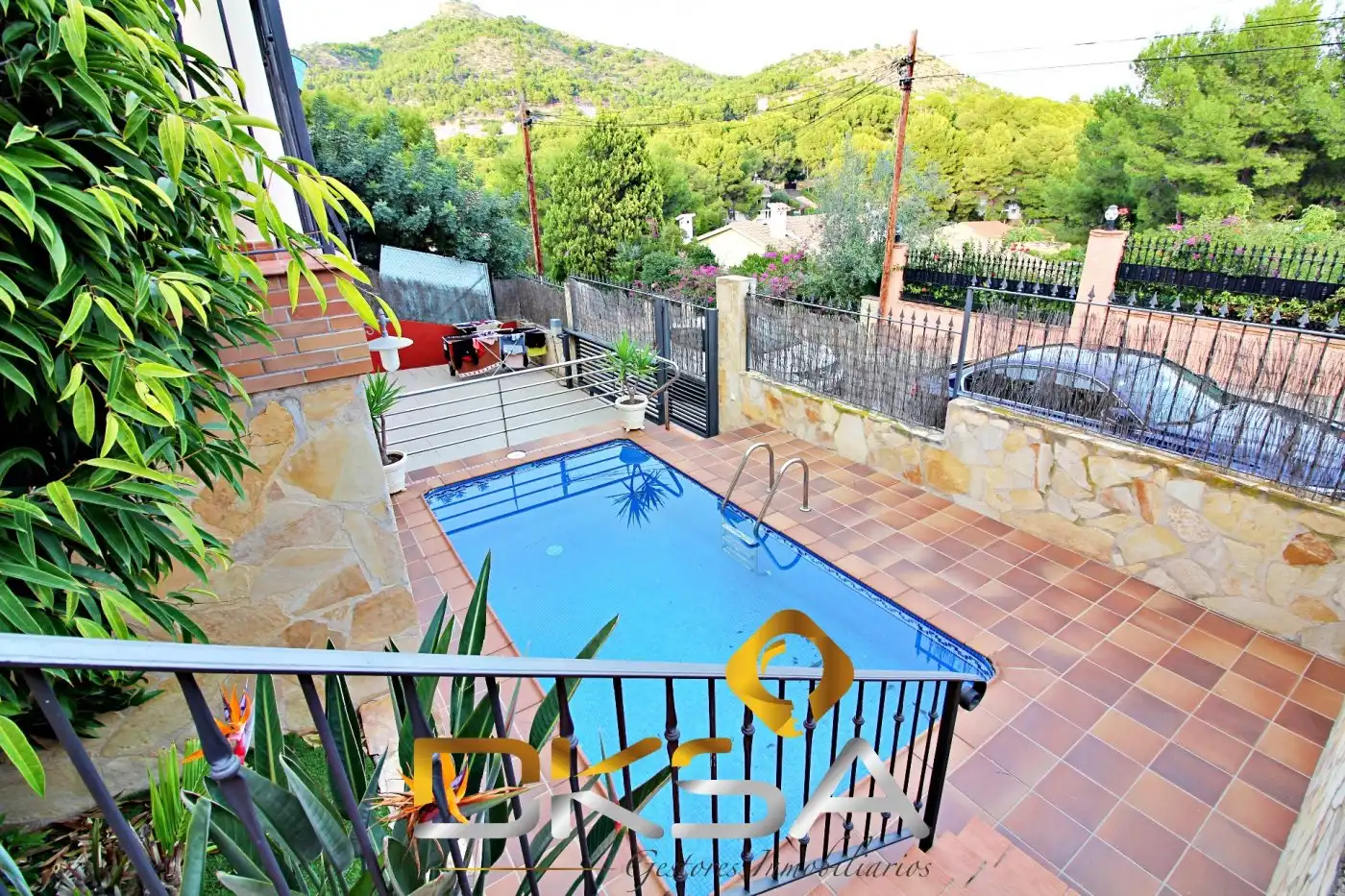 Piscina de Casa o xalet en venda en Benicasim / Benicàssim amb Aire condicionat, Calefacció i Jardí privat