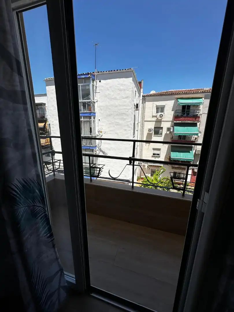 Pis de lloguer a Calle Segovia, 18, Peñamefecit - Avda Barcelona