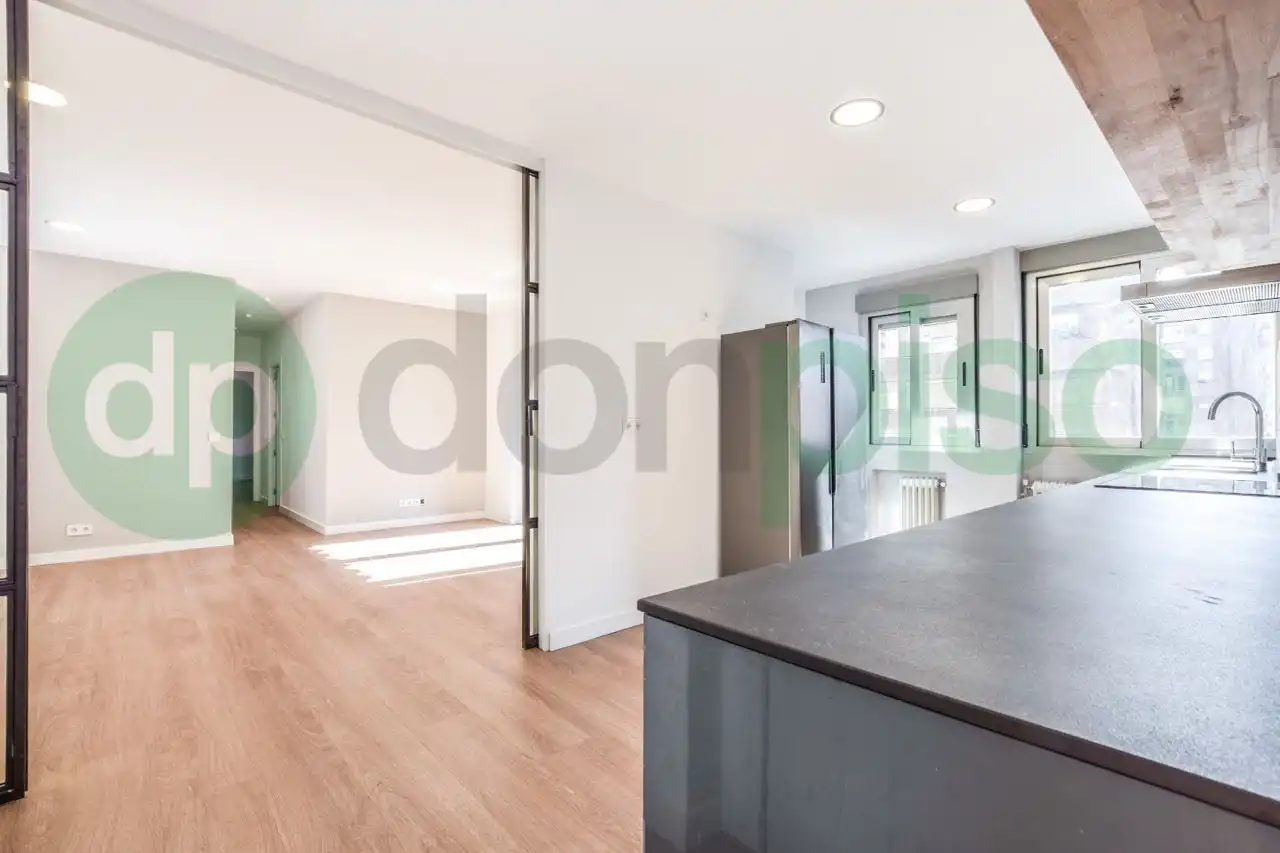 Küche von Wohnung zur Miete in Madrid mit Klimaanlage, Heizung und Terrasse