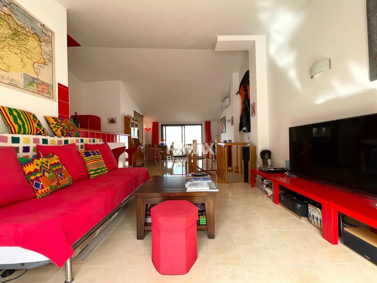 Sala de estar de Ático en venta en Vilajuïga con Aire acondicionado, Calefacción y Terraza