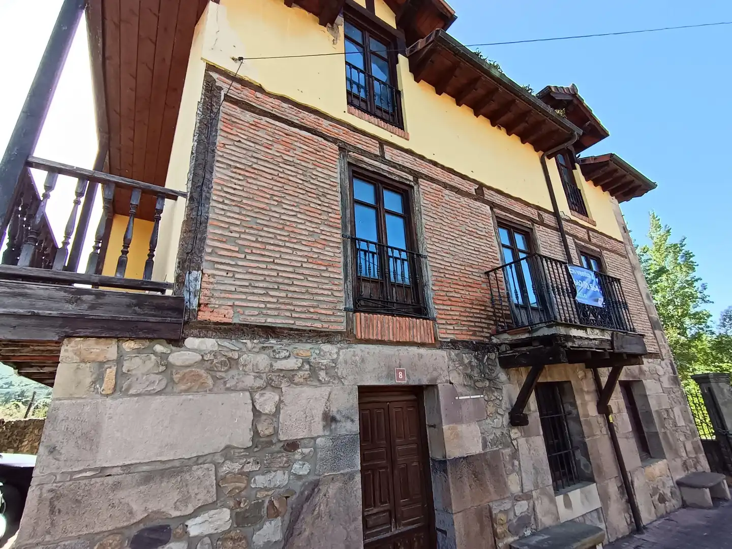 Exterior view of Buildings for sale in Molledo