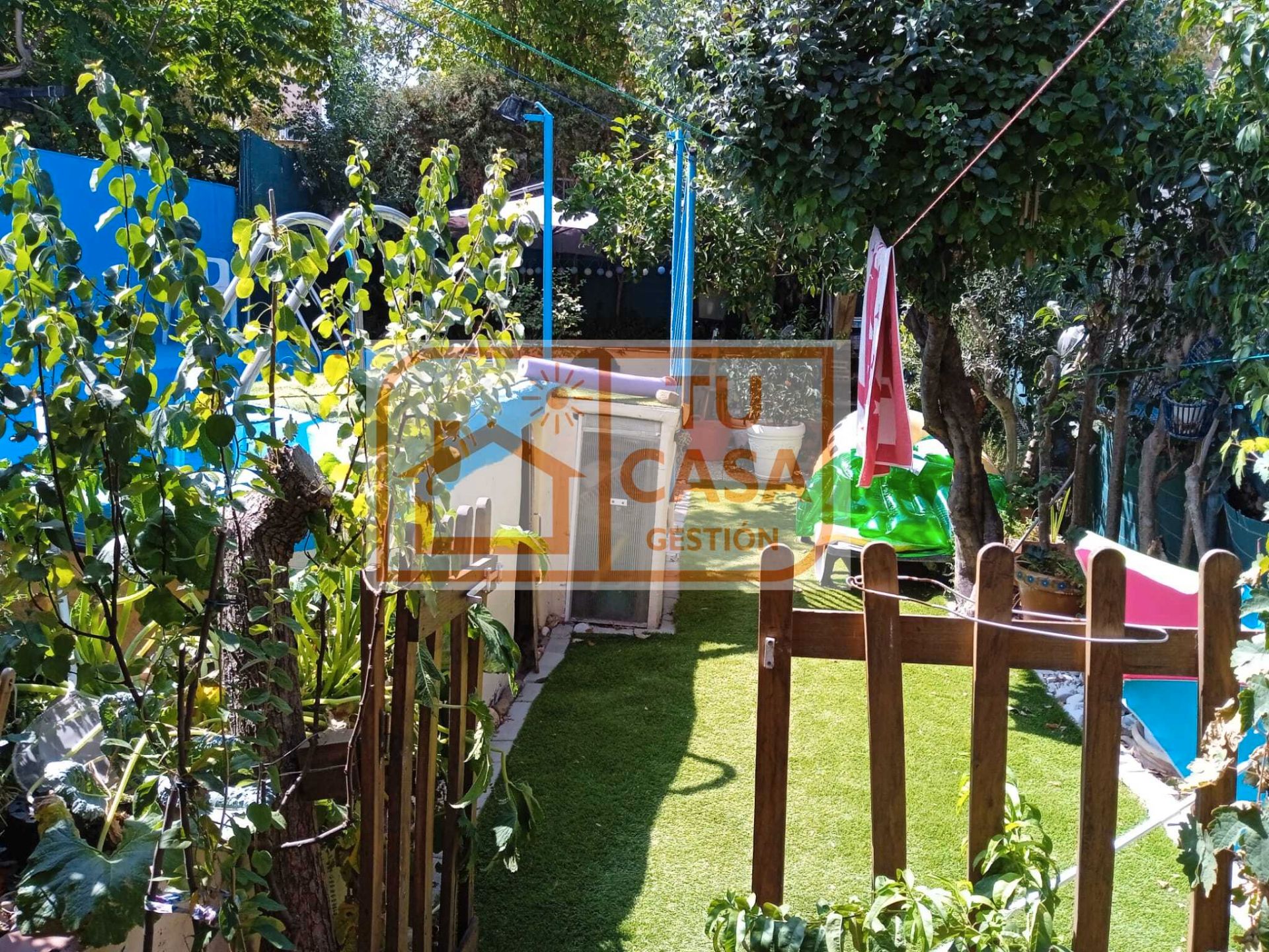 Jardí de Casa o xalet en venda en Cáceres Capital amb Aire condicionat, Calefacció i Jardí privat
