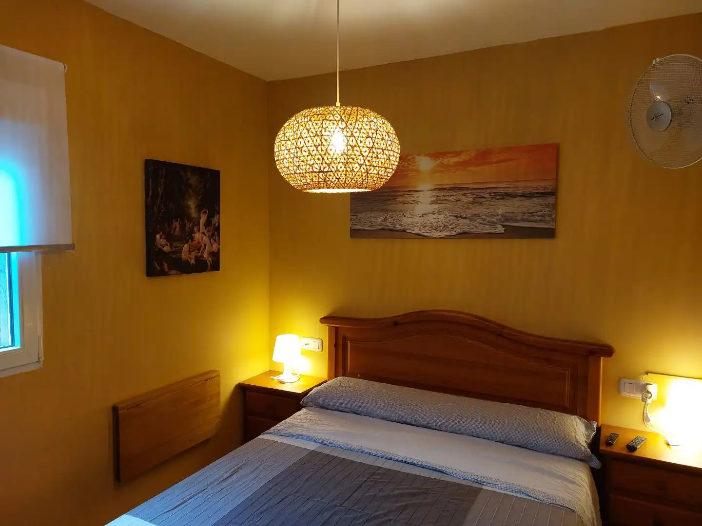 Bedroom of Houses for share in Valdoviño, A Coruña