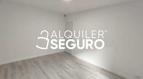 Foto 4 de Piso de alquiler en Lorca, Pinar del Rey, Madrid Capital