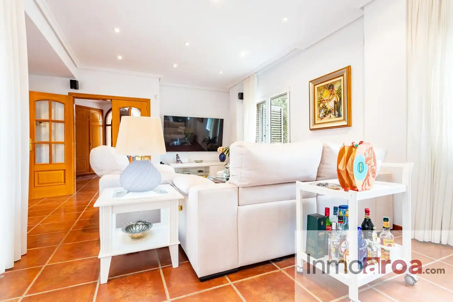 Sala de estar de Casa o chalet en venta en Paterna con Jardín privado, Terraza y Piscina