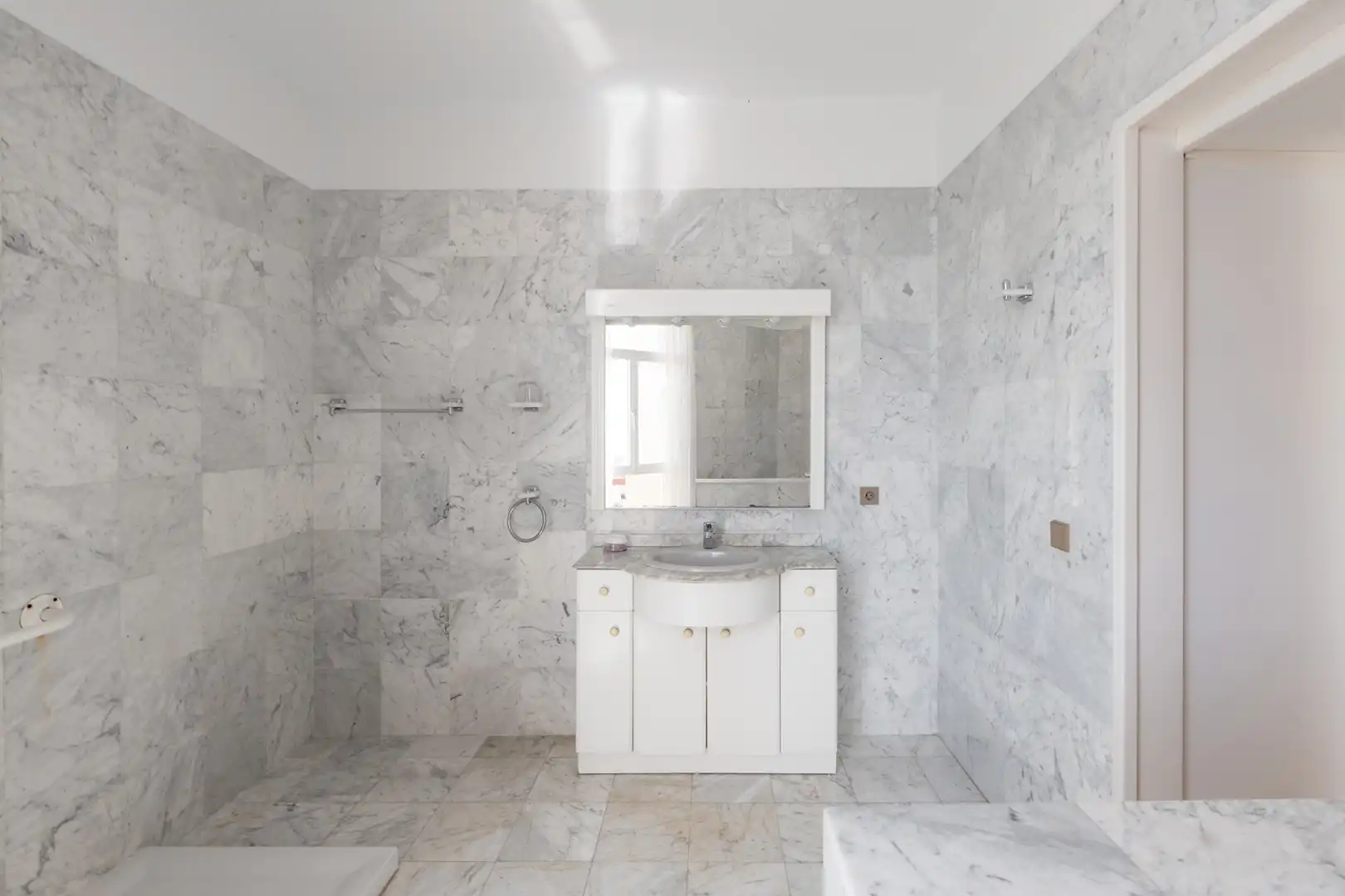 Baño de Casa adosada en venta en Santa Cruz de Tenerife con Jardín privado, Horno y Balcón