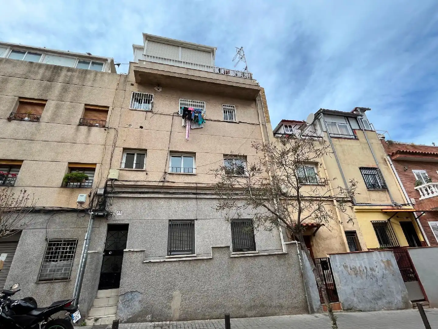 Vista exterior de Pis en venda en Badalona