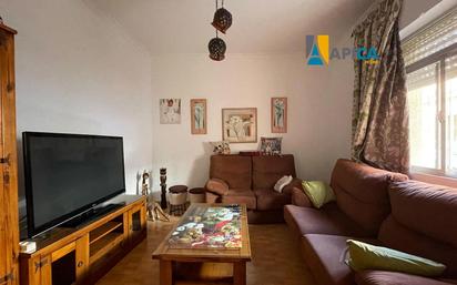 Sala d'estar de Casa adosada en venda en La Línea de la Concepción