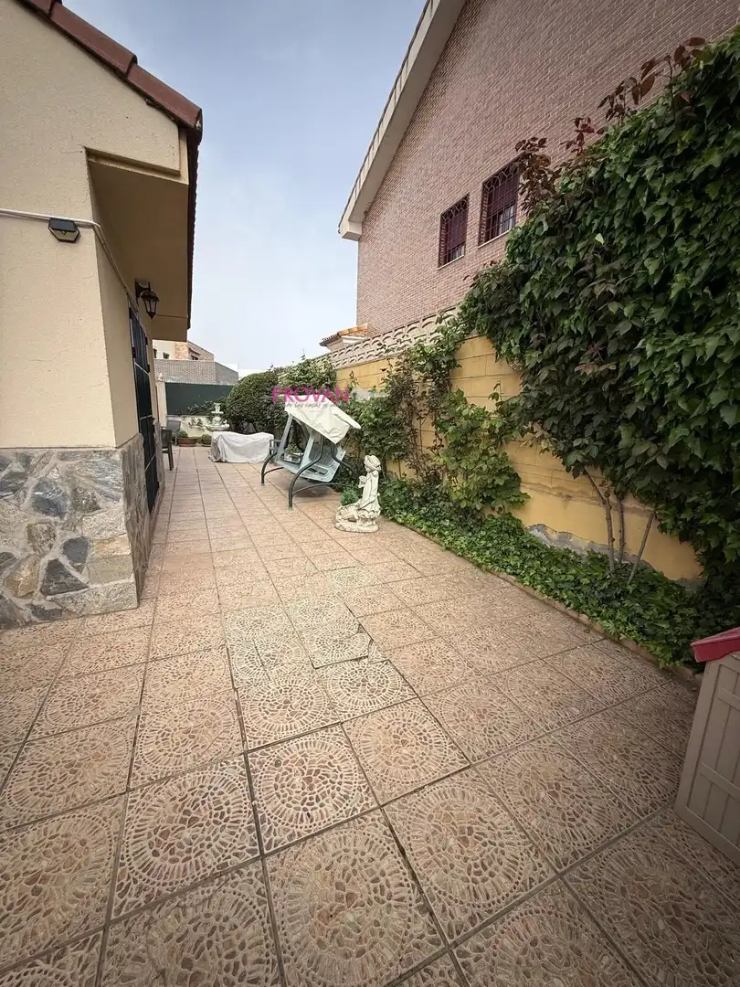 Terrace of Detached homes for sale in Loeches  with Heating, Private garden and Storage room