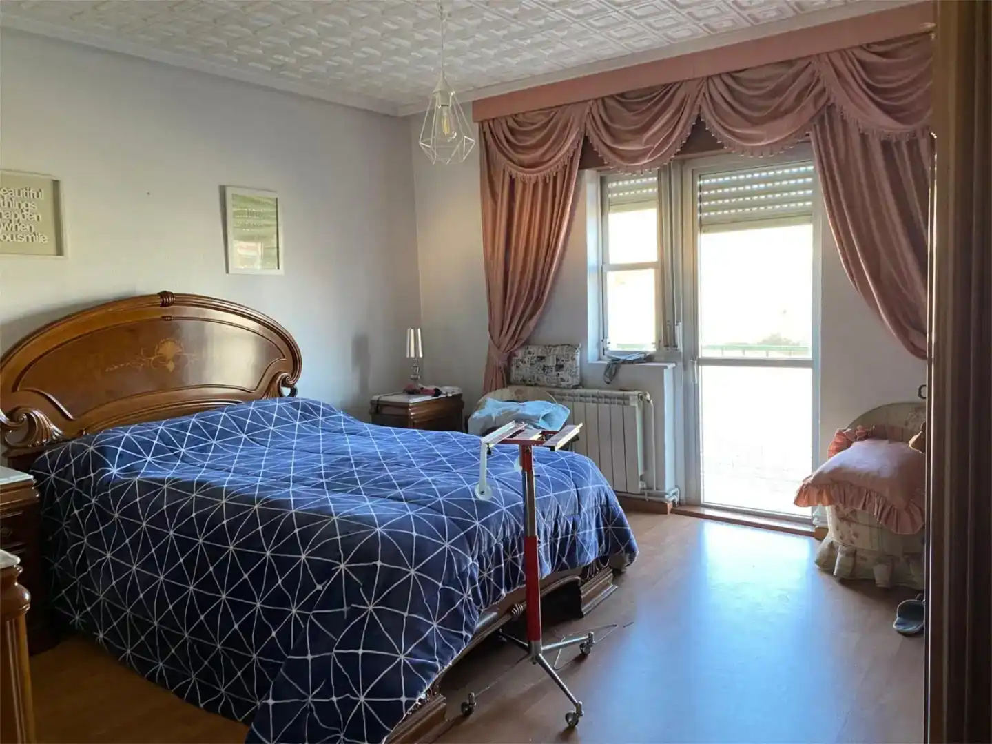 Schlafzimmer von Wohnung zur Miete in Torrelavega  mit Parkett, Abstellraum und Möbliert