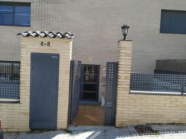 Locale commerciale in vendita a Carrer ANDORRA