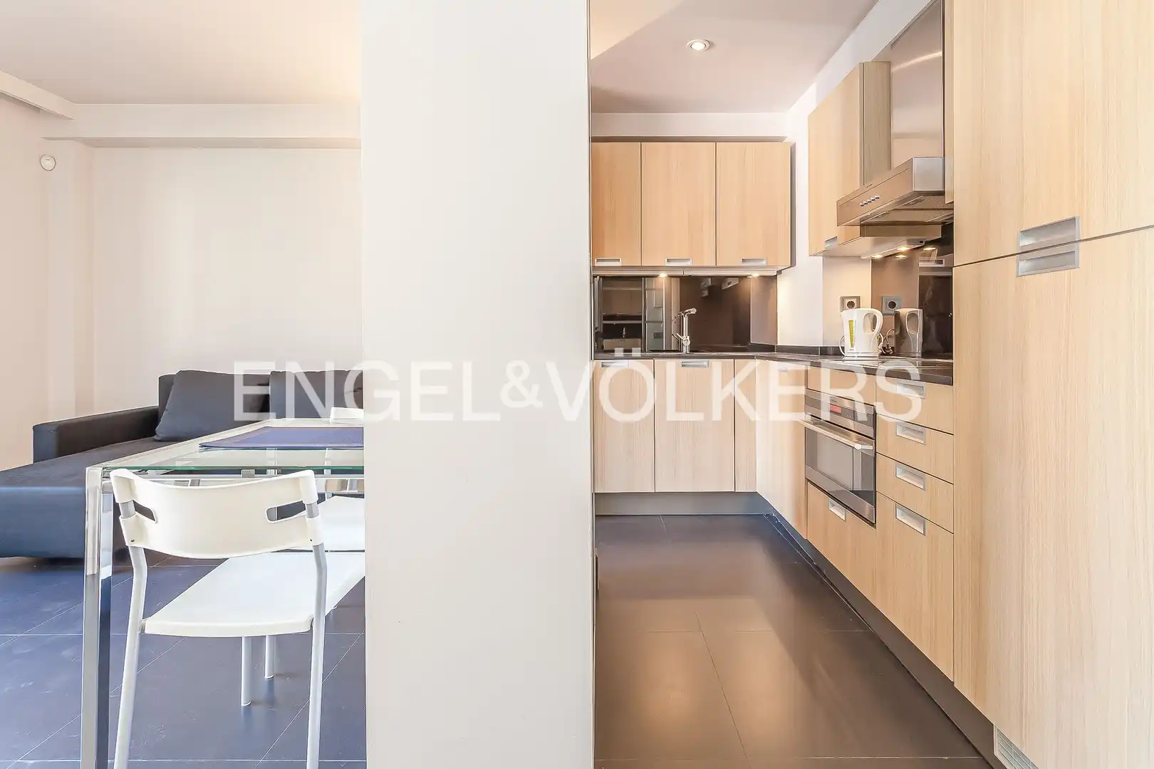 Küche von Wohnung zur Miete in Madrid mit Klimaanlage, Heizung und Balkon