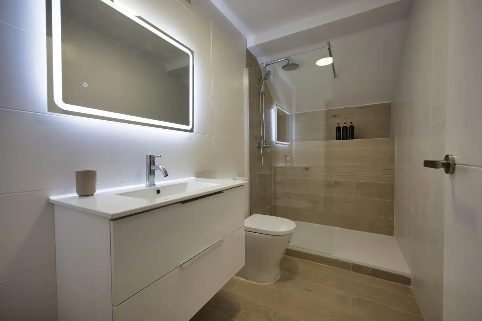 Baño de Casa o chalet en venta en Mutxamel con Aire acondicionado, Calefacción y Jardín privado
