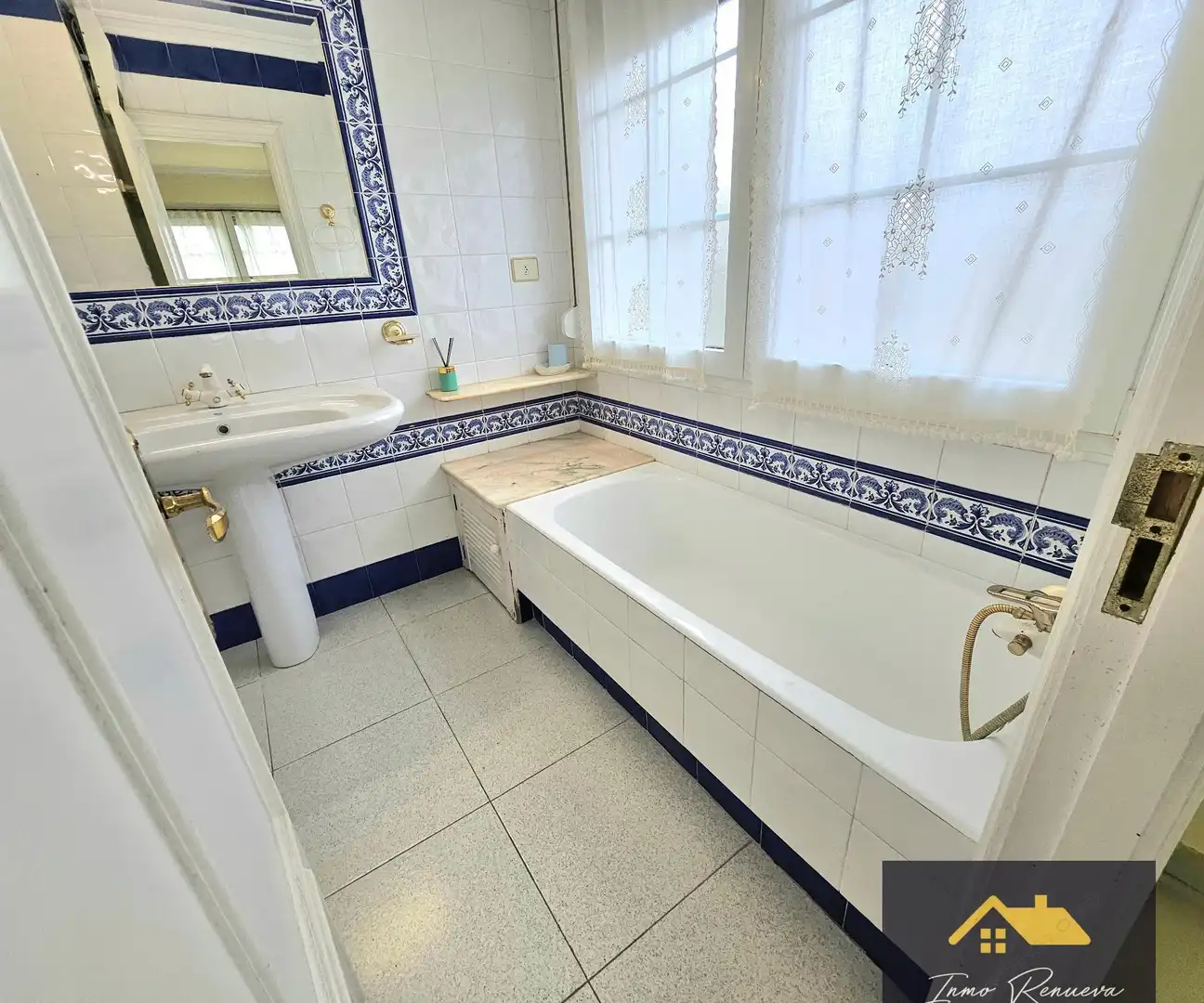 Bathroom of Houses for sale in Brazomar