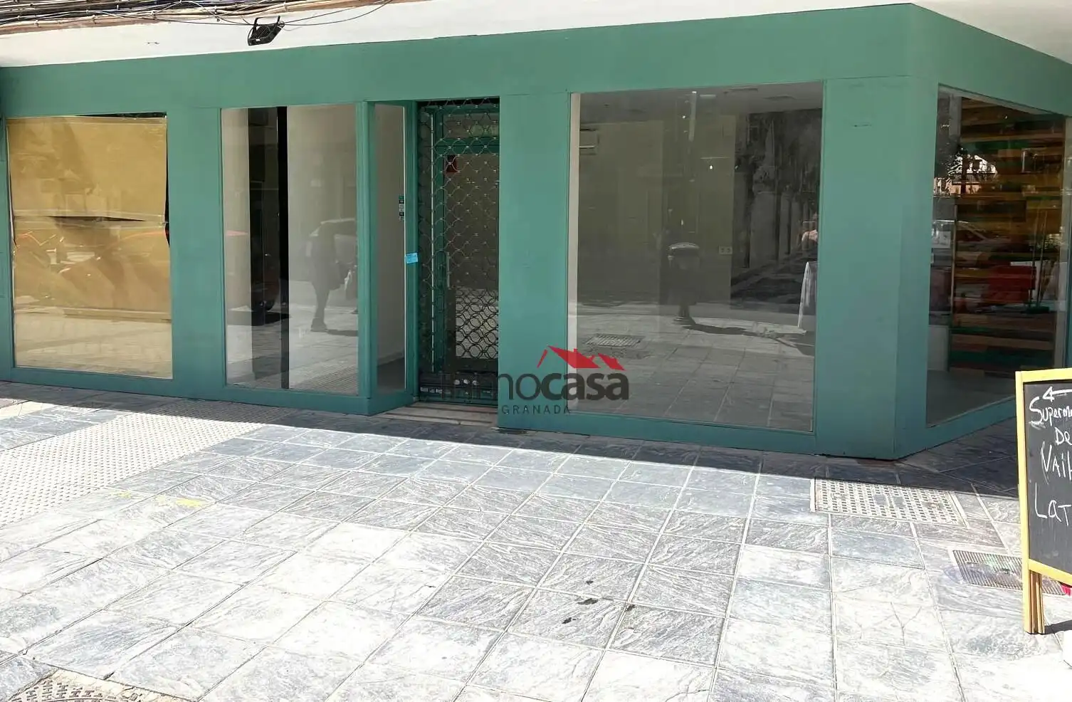 Commercial properties for rent in Avenida DON BOSCO, Barrio de Zaidín