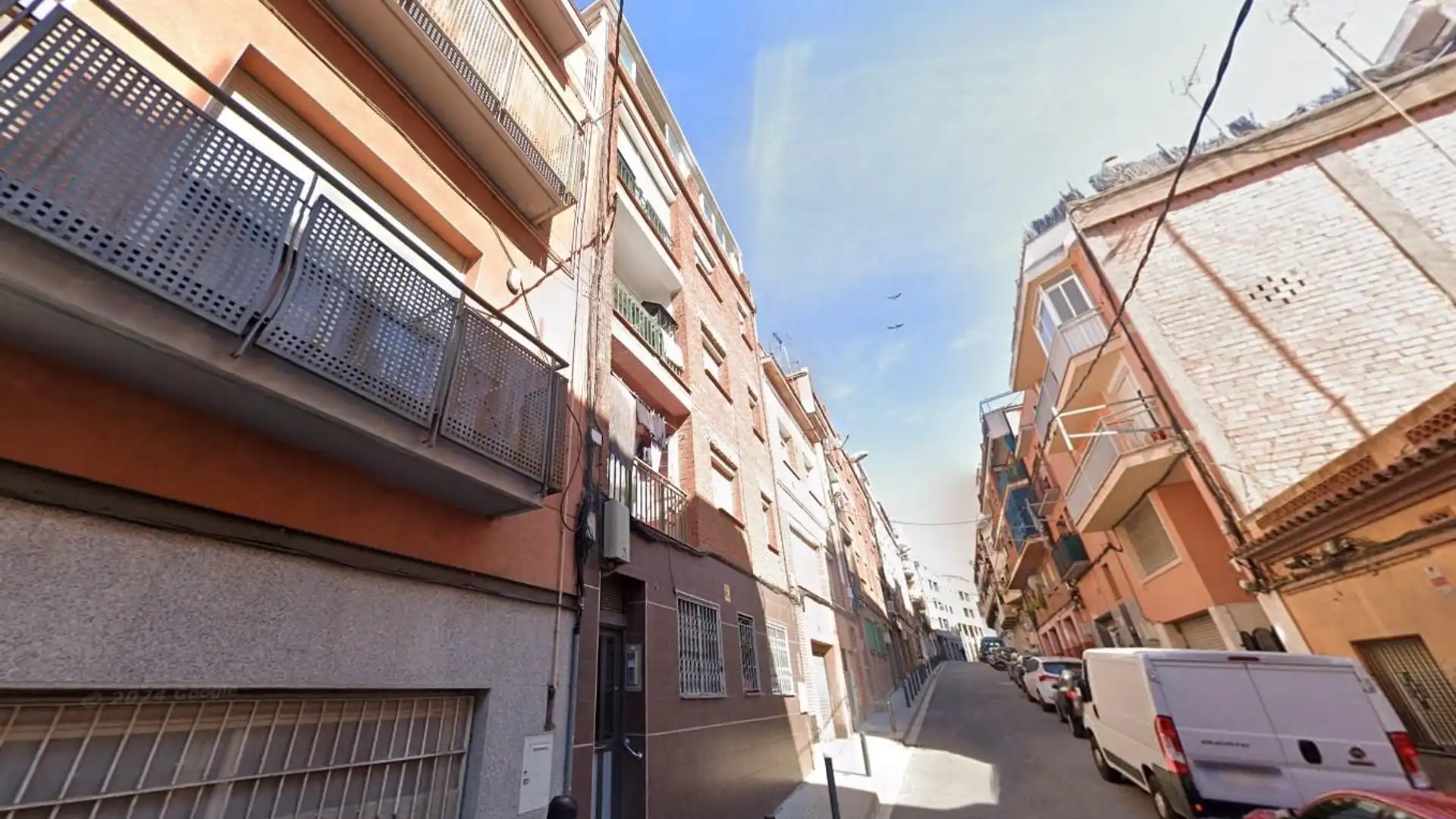 Vista exterior de Dúplex en venda en Santa Coloma de Gramenet amb Balcó