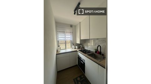 Foto 2 de Habitació a El Camp de l'Arpa del Clot, Barcelona Capital