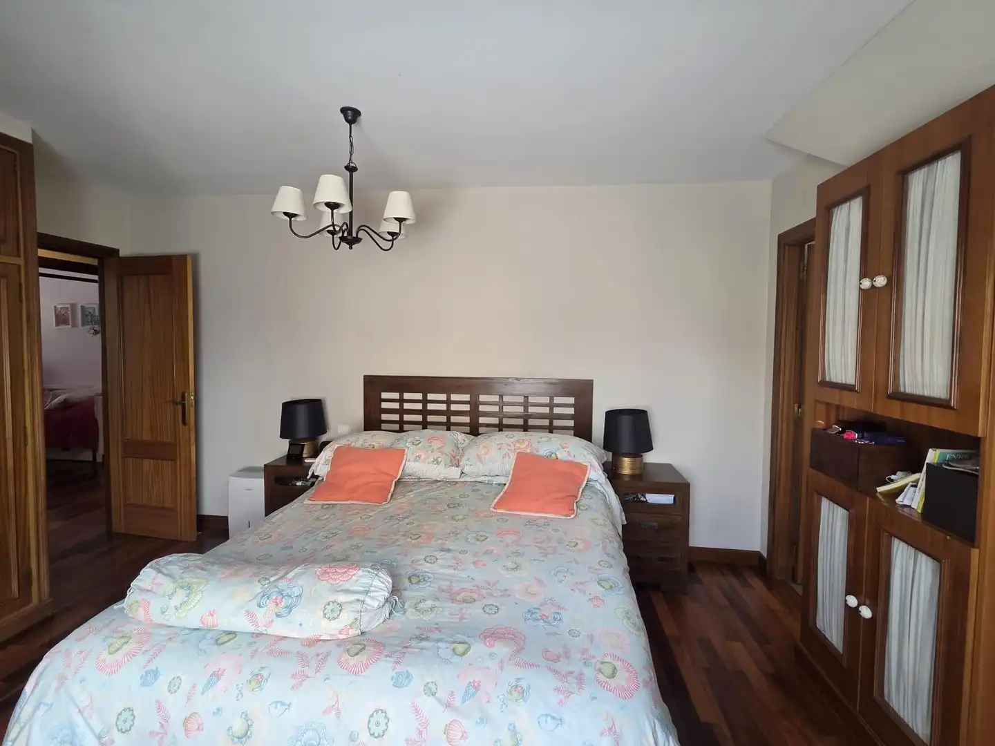 Schlafzimmer von Dachboden zur Miete in Santander mit Heizung, Privatgarten und Parkett