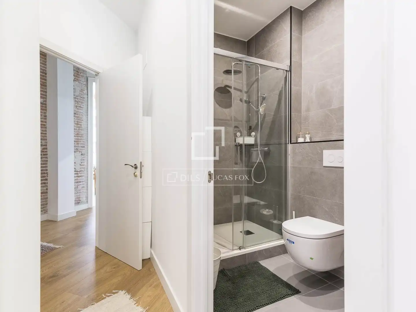 Baño de Piso en venta en Barcelona con Aire acondicionado, Calefacción y Parquet