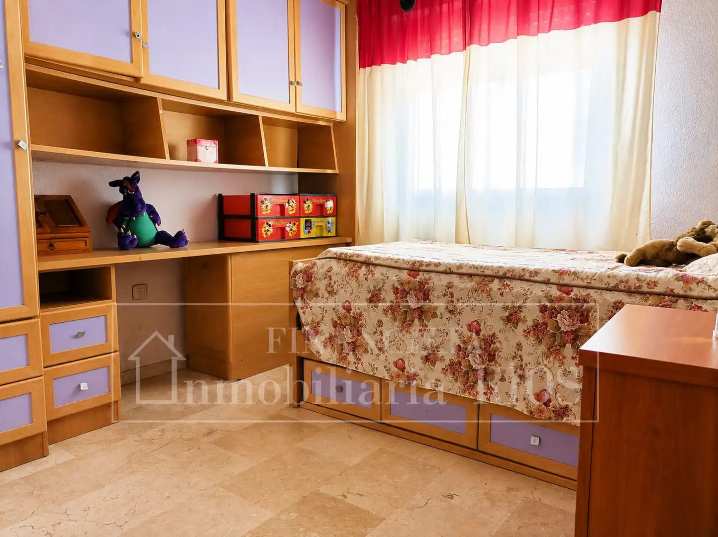 Habitación de Casa o chalet en venta en Alcalá de Guadaira con Aire acondicionado, Terraza y Trastero