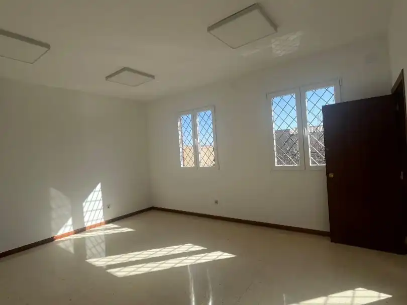 Oficina de alquiler en San Fernando de Henares