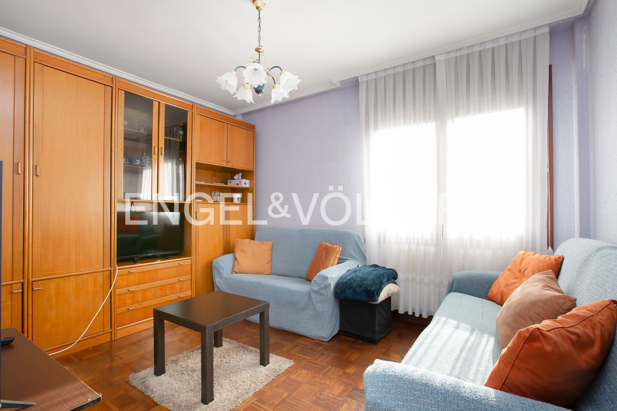 Sala de estar de Piso en venta en Bilbao  con Calefacción, Parquet y Terraza