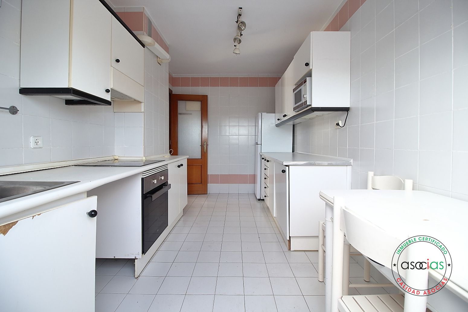Kitchen of Flat for sale in Gijón   with Heating, Parquet flooring and Storage room