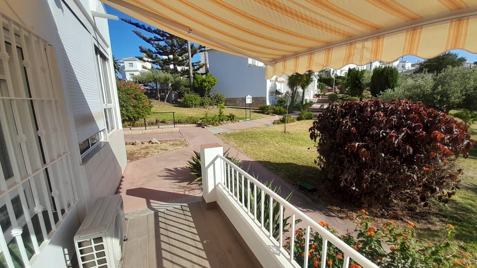 Exterior view of Flat for sale in Torrox  with Air Conditioner, Furnished and Oven
