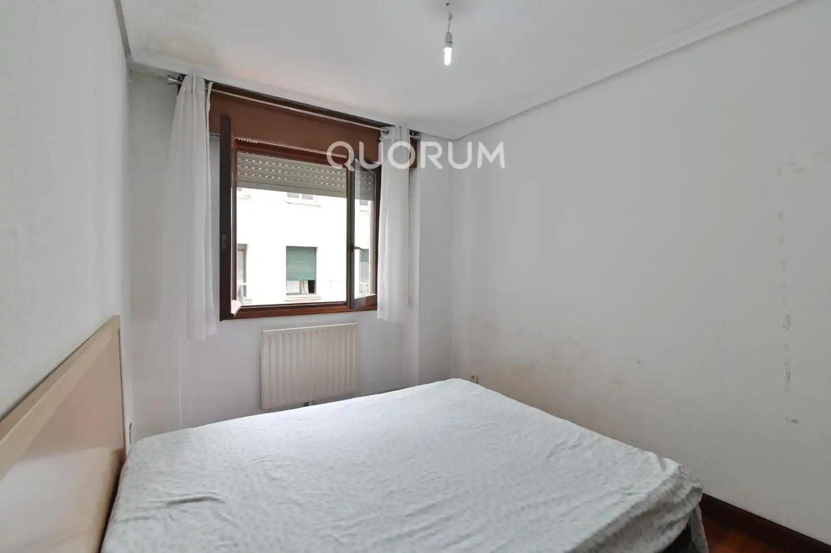 Habitación de Piso en venta en Bilbao  con Calefacción, Terraza y Trastero