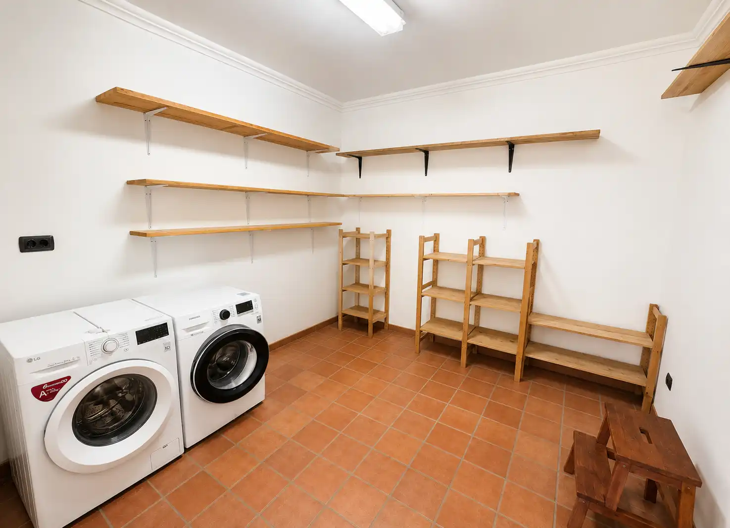 Casa adosada en venta en Arico con Terraza, Amueblado y Lavadora