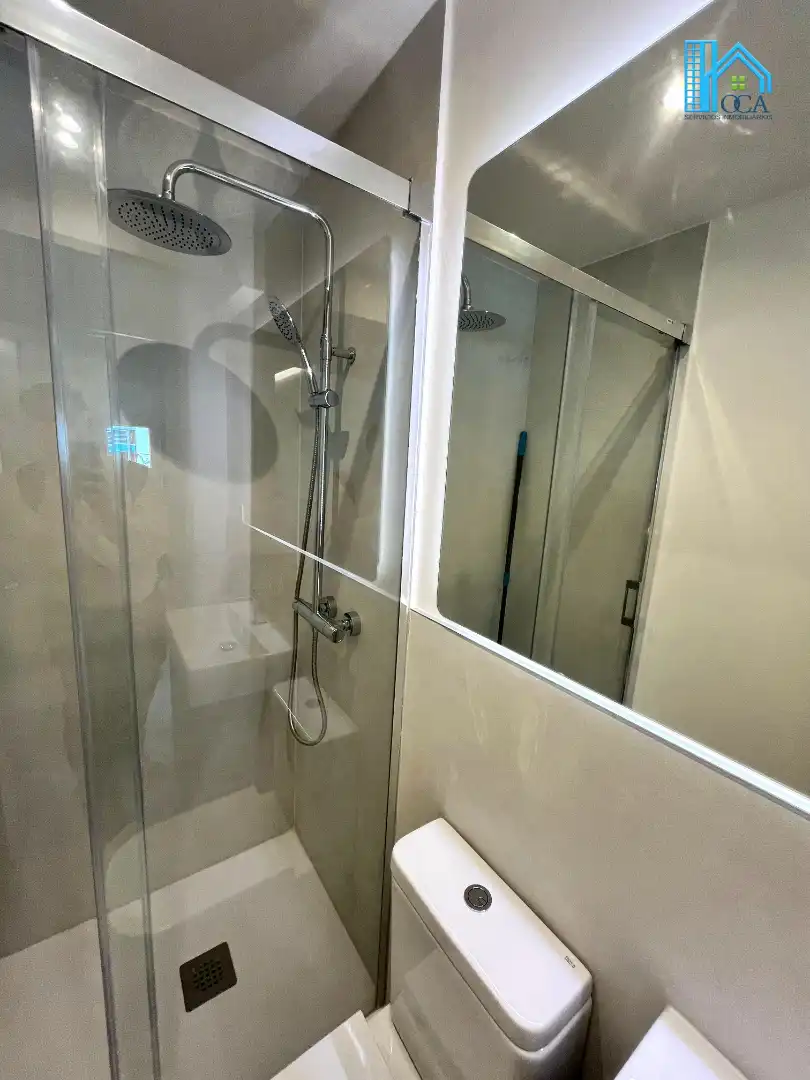 Baño de Piso en venta en Madrid con Aire acondicionado, Calefacción y Terraza