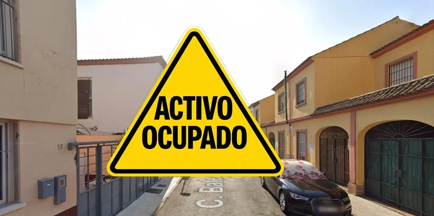 House with garden for sale in Cantillana