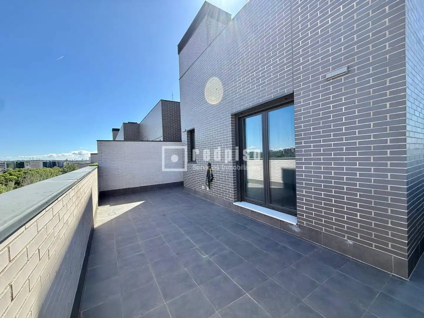 Terrasse von Dachboden zur Miete in Madrid mit Heizung, Terrasse und Abstellraum