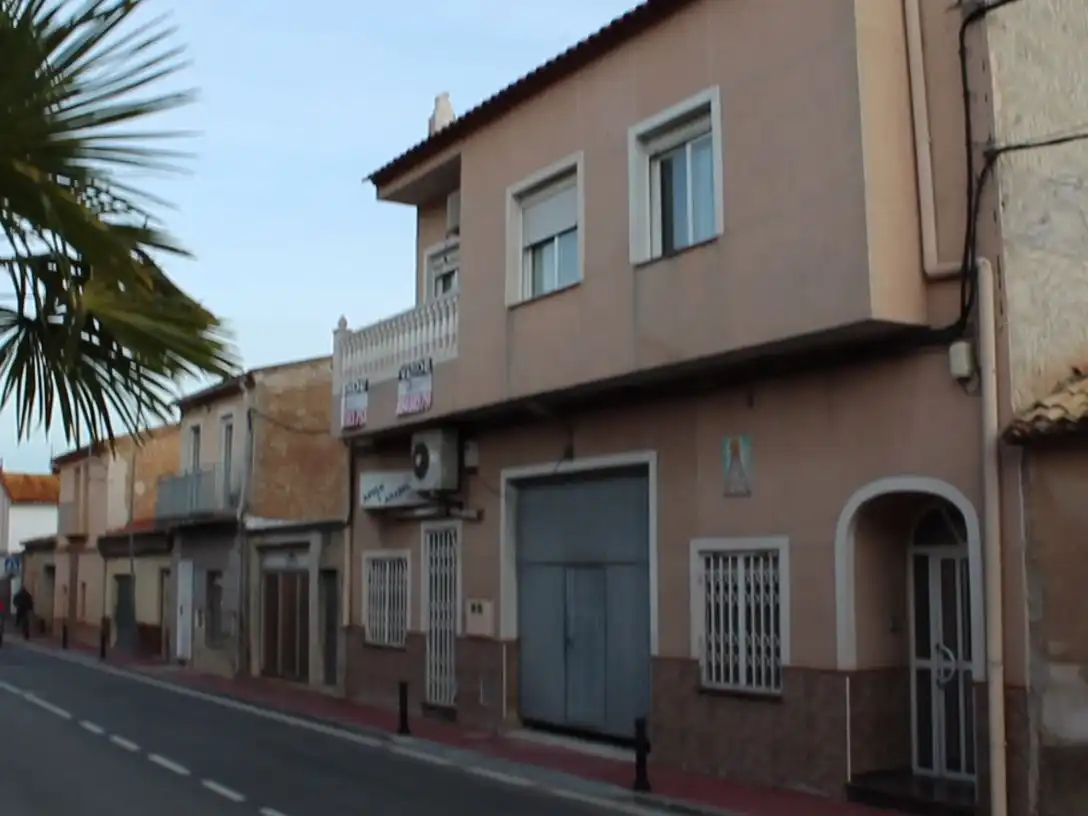 Vista exterior de Local en venda en Hondón de los Frailes amb Aire condicionat, Calefacció i Terrassa