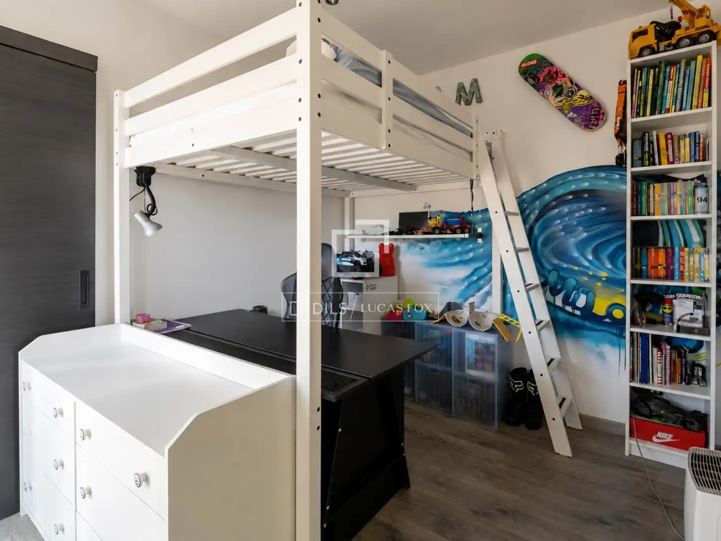 Bedroom of Flat for rent in  Palma de Mallorca  with Air Conditioner, Heating and Parquet flooring