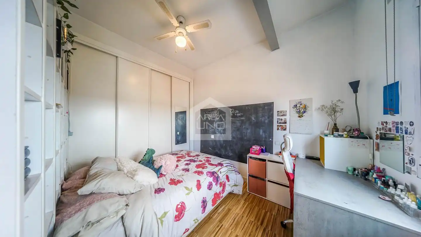 Habitación de Piso en venta en Madrid con Calefacción y Parquet