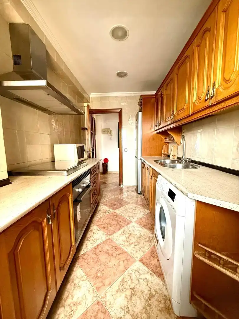 Kitchen of Flat for sale in Málaga  with Terrace, Furnished and Balcony