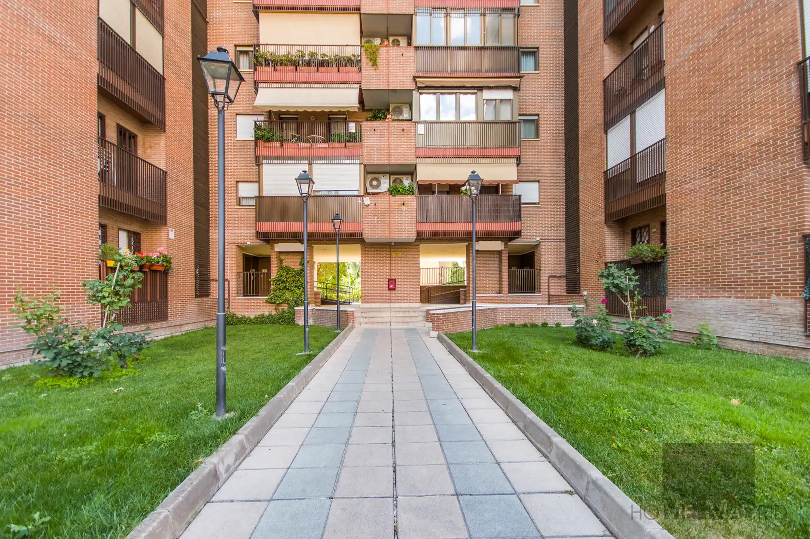 Vista exterior de Piso en venta en Madrid con Aire acondicionado, Calefacción y Terraza