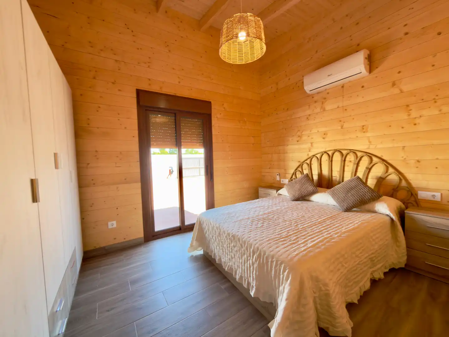 Habitación de Casa o chalet de alquiler en Chiclana de la Frontera con Aire acondicionado, Calefacción y Terraza