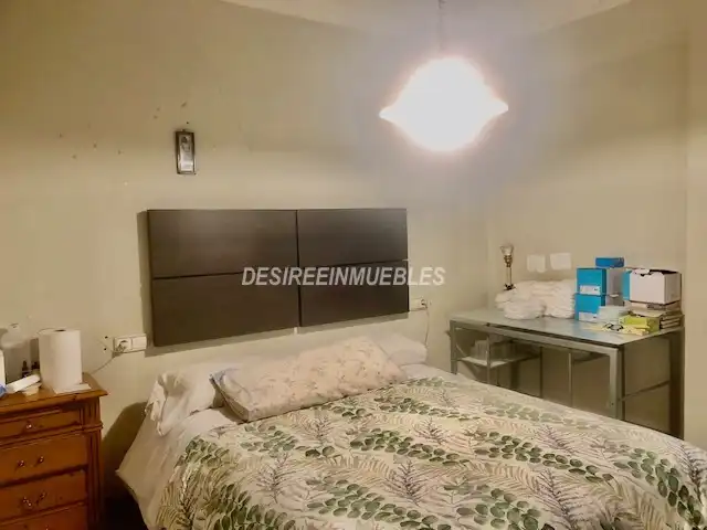 Bedroom of Flat for sale in Valencia  with Air Conditioner