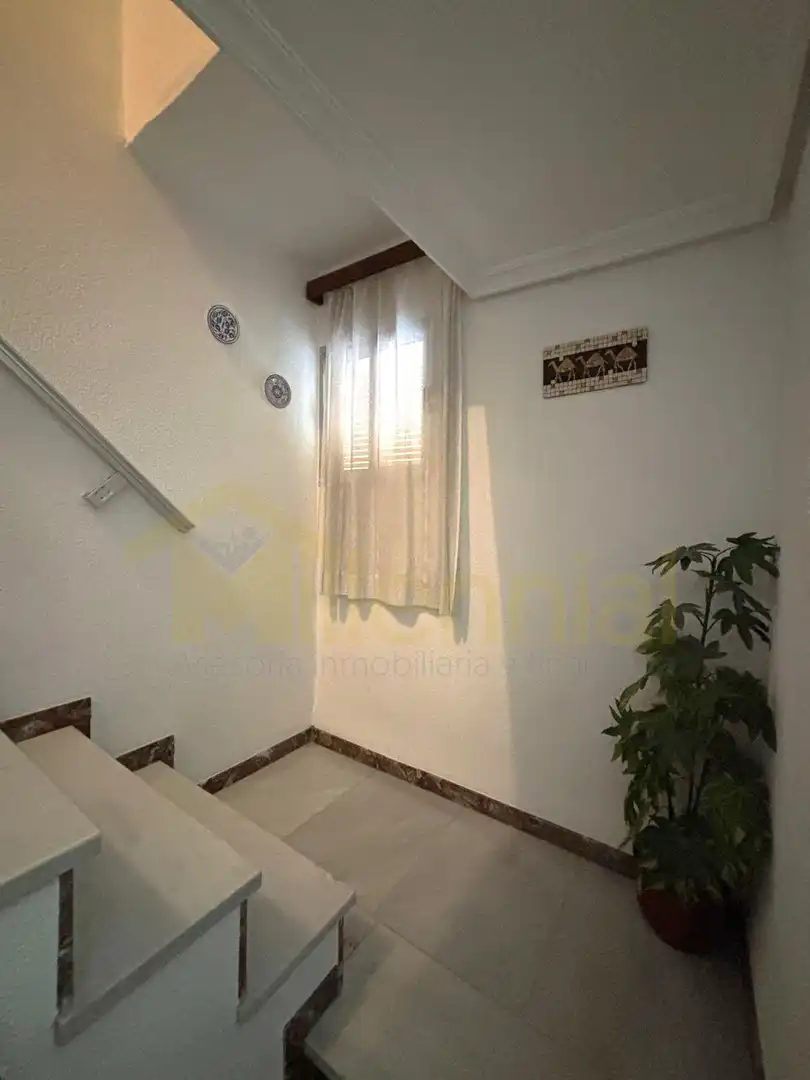 Habitación de Casa adosada en venta en Sevilla con Aire acondicionado y Trastero