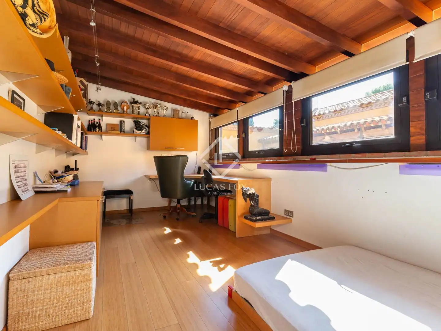Bedroom of Houses for sale in Esplugues de Llobregat  with Air Conditioner, Heating and Private garden