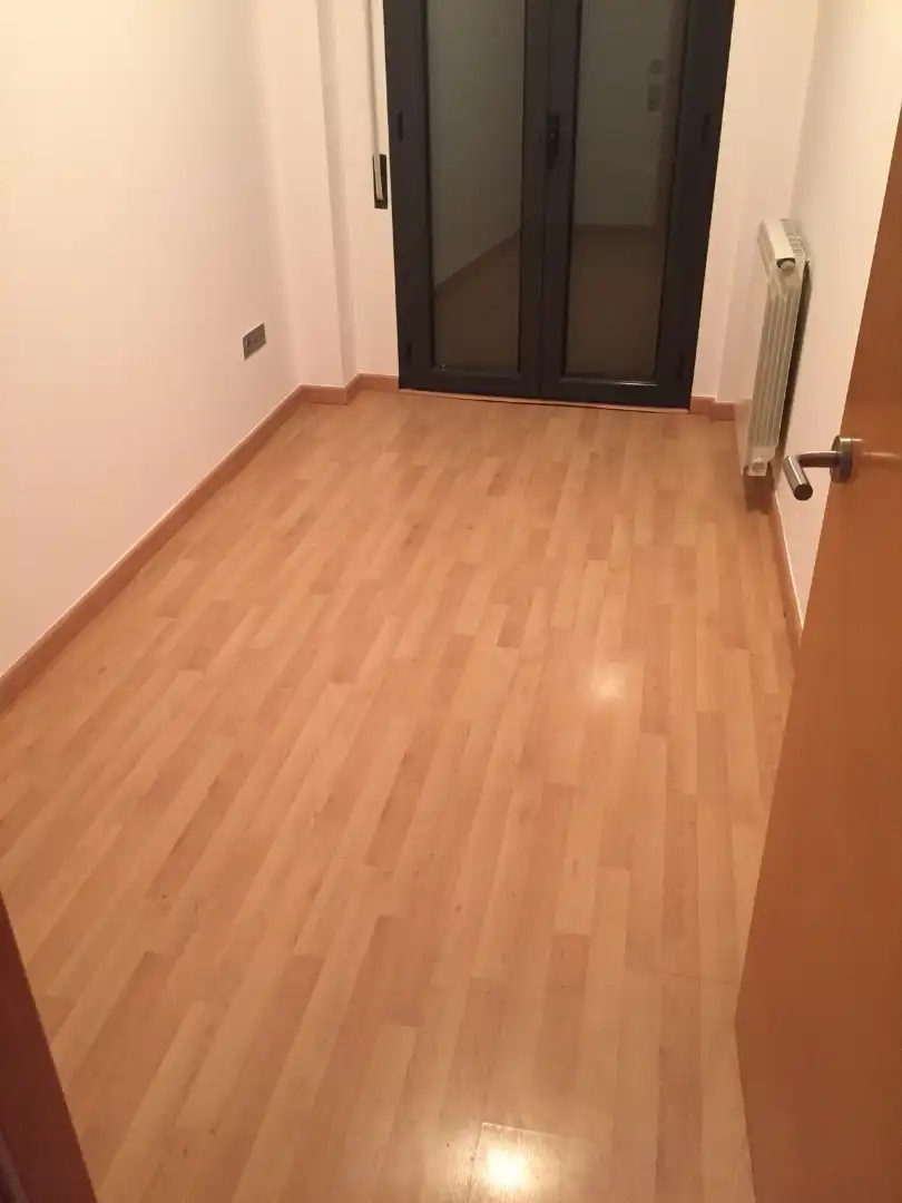 Pis en venda en Vic amb Calefacció, Parquet i Forn