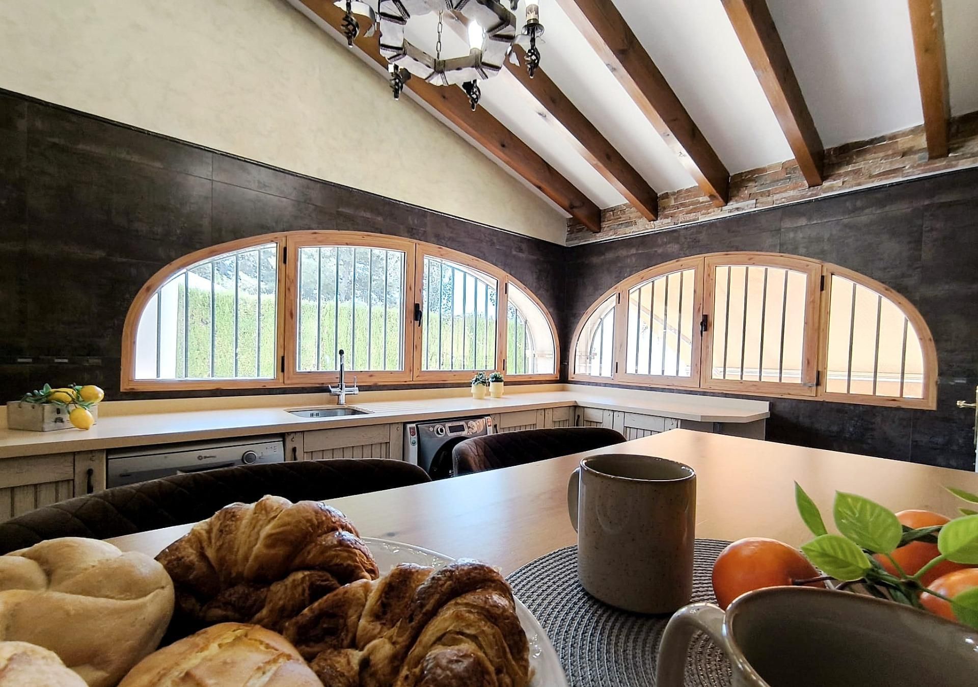 Cocina de Casa o chalet en venta en San Vicente del Raspeig / Sant Vicent del Raspeig con Aire acondicionado, Jardín privado y Terraza