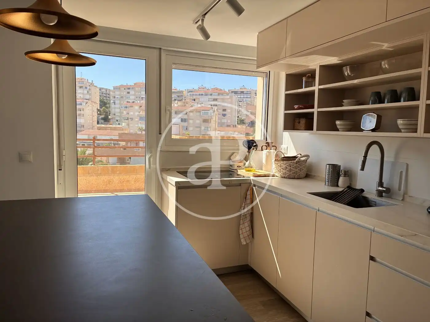 Ático con terraza en alquiler en Av. S Bartolome Tir, imagen 9
