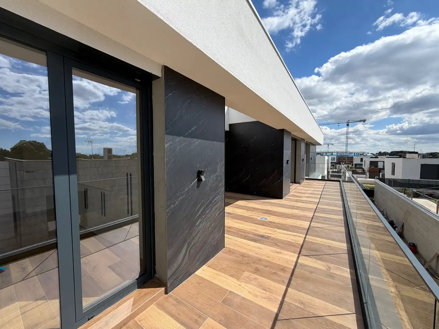 Reihenhaus mit Pool zum Verkauf in Calle Tallín