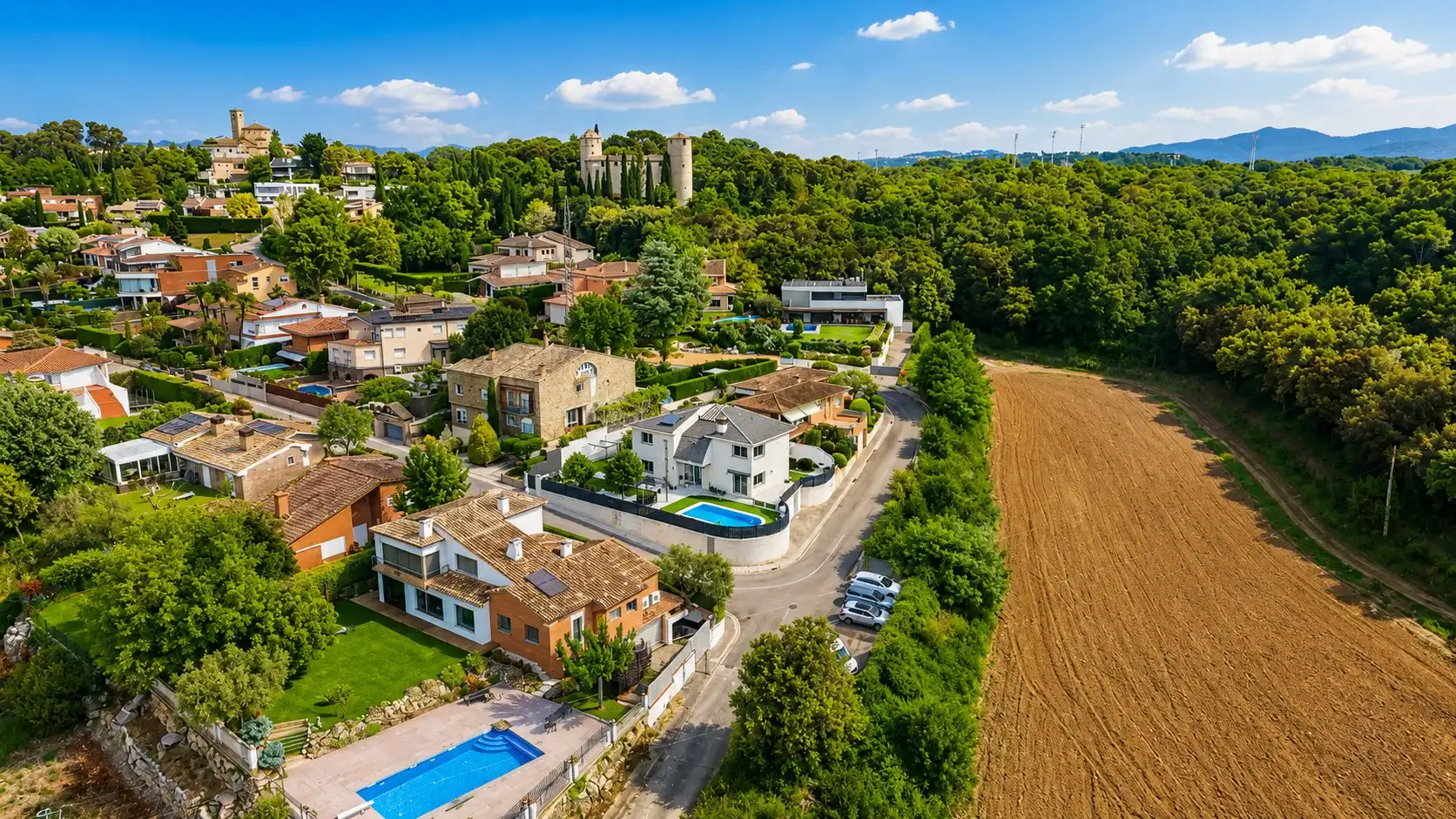 Vista exterior de Casa o xalet en venda en Girona amb Aire condicionat, Calefacció i Traster